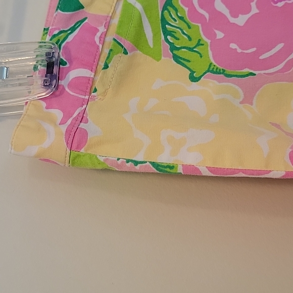 LILLY PULITZER Cropped Pink White Green Yellow Flower Print Pants Size 2 - Picture 10 of 13
